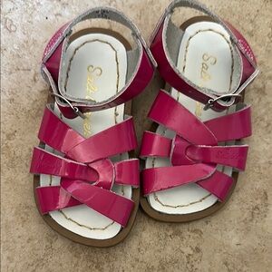 New without box pink saltwater sandals
